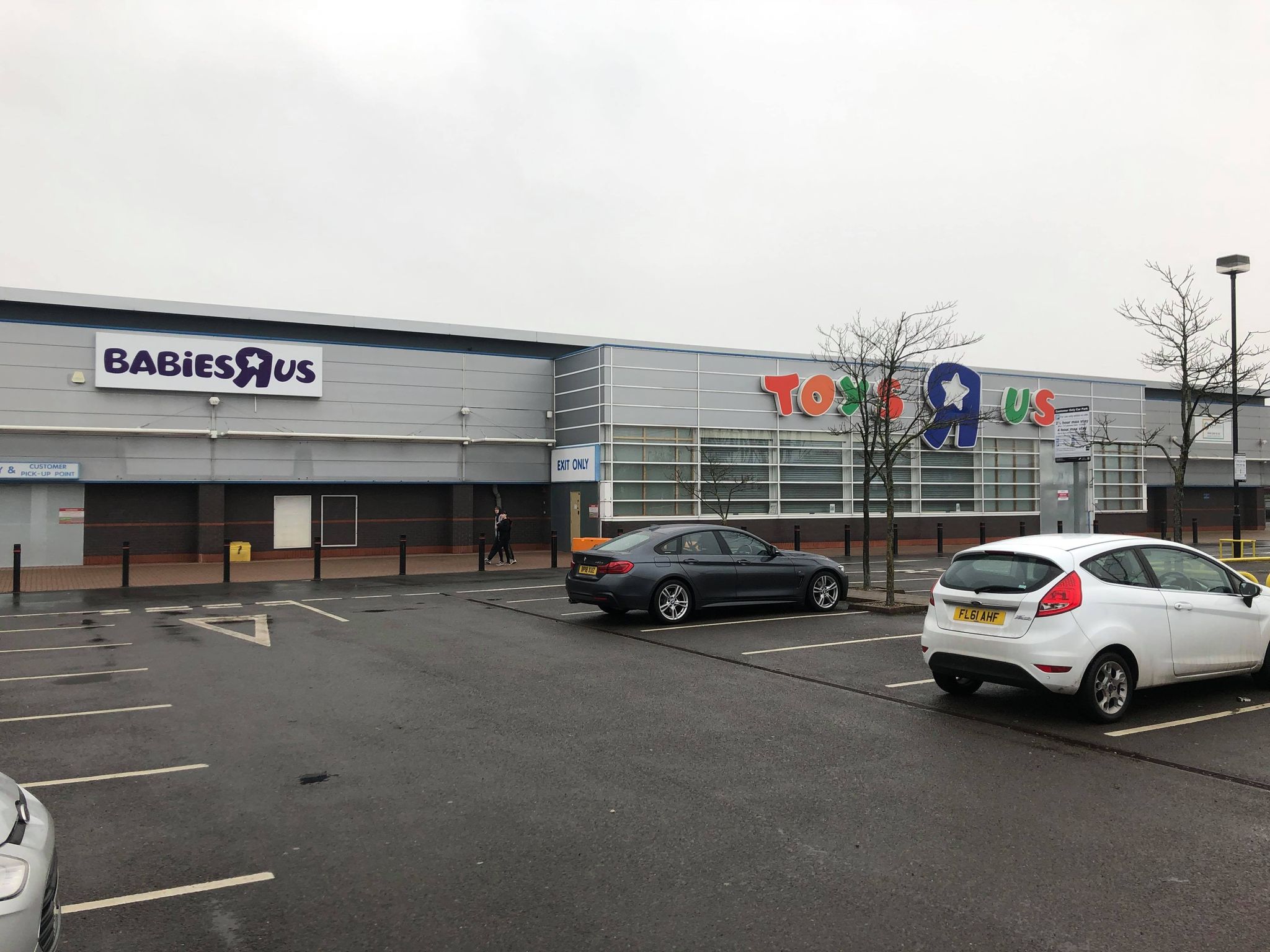 The Ham and Egger Files Toys R Us at the Riverside Retail Park in