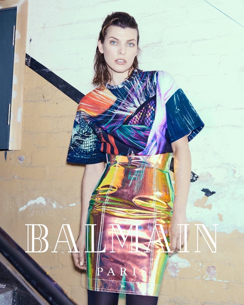 Insatisfecho cruzar Perdóneme La campaña Balmain otoño-invierno 2018 cuenta con la actriz Milla Jovovich  | Fantasy Fashion Design | Bloglovin'