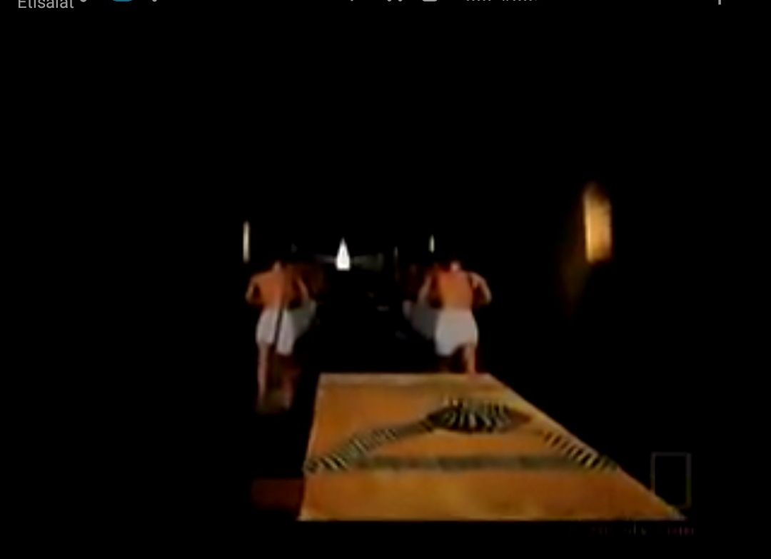 Ancient Mystery How Did The Great Pyramid Builder Die - ek4txnx