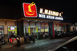 Nyobain Mie Ayam Jamur Kuliner Melegenda di Kota Medan