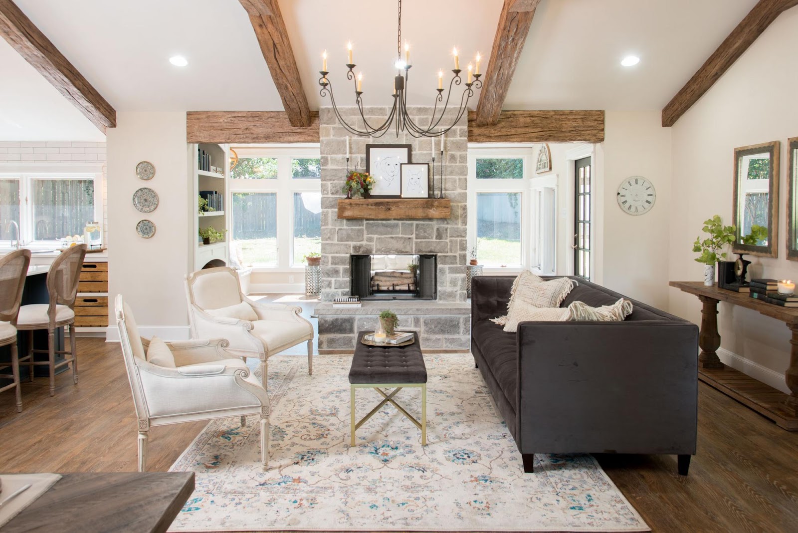 Get The Look Fixer Upper Season Four Episode One Purple Rose Home