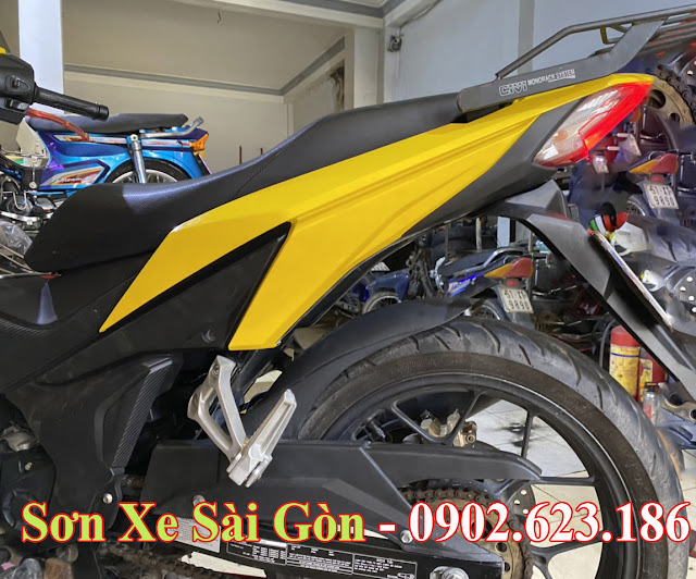 Xe Honda Winner 150 sơn  màu vàng tươi cực đẹp