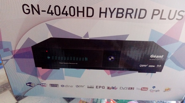 GEANT-4040 HD HYBRID PLUS