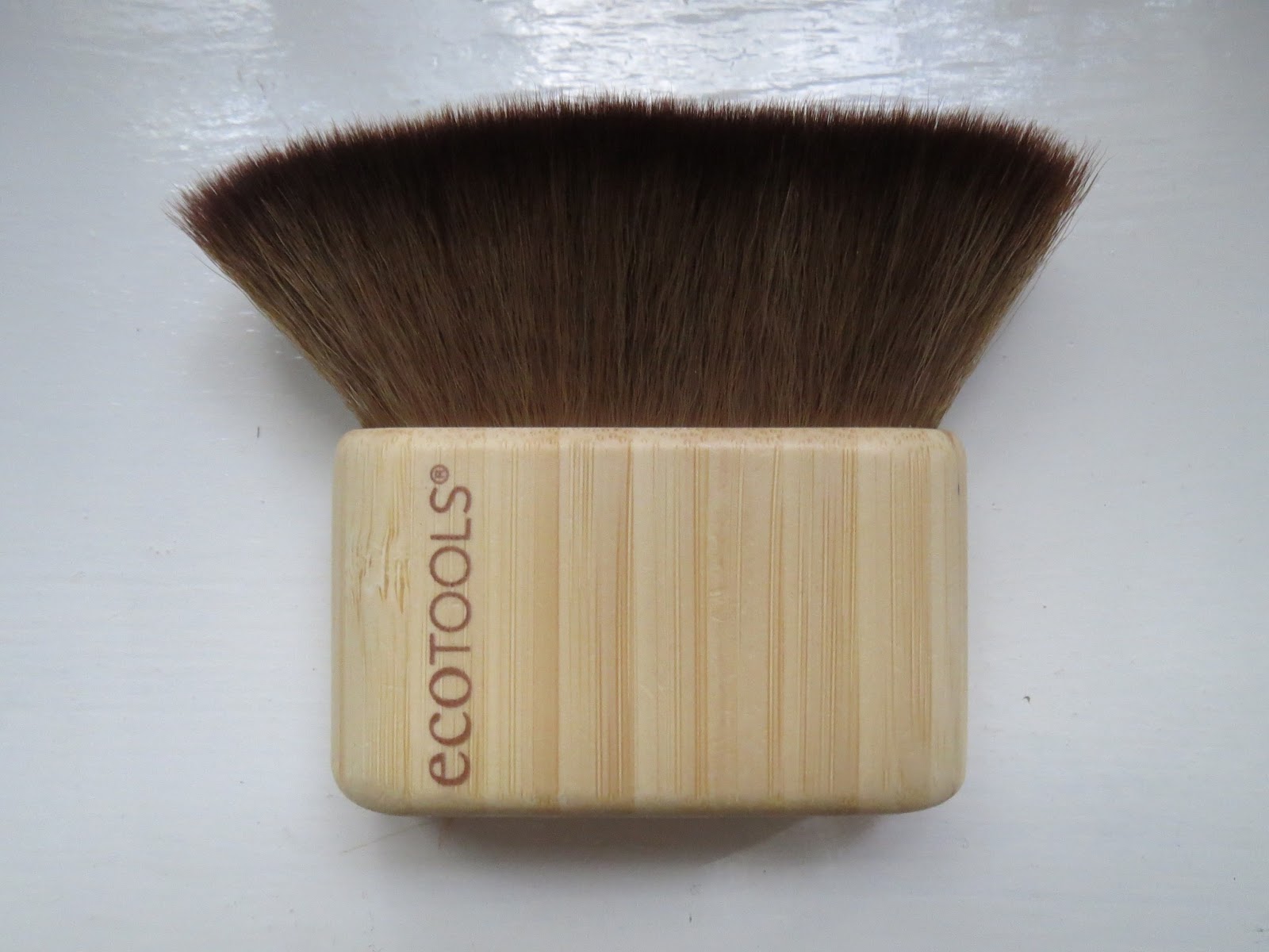 KathleensBeautyBlog EcoTools Face and Body Sculpting Brush & Airbrush