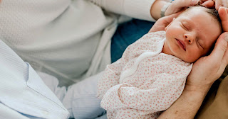 Cómo manejar las visitas del recién nacido