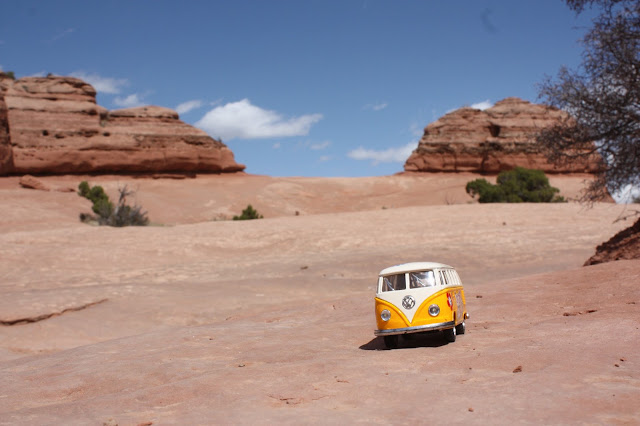 Yellow Van on dirt trail on way to Delicate Arch