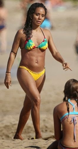 2462A38B00000578 2895362 image m 39 1420291310277 Photos: Jada Pinkett & Taraji Henson put their bikini body on display