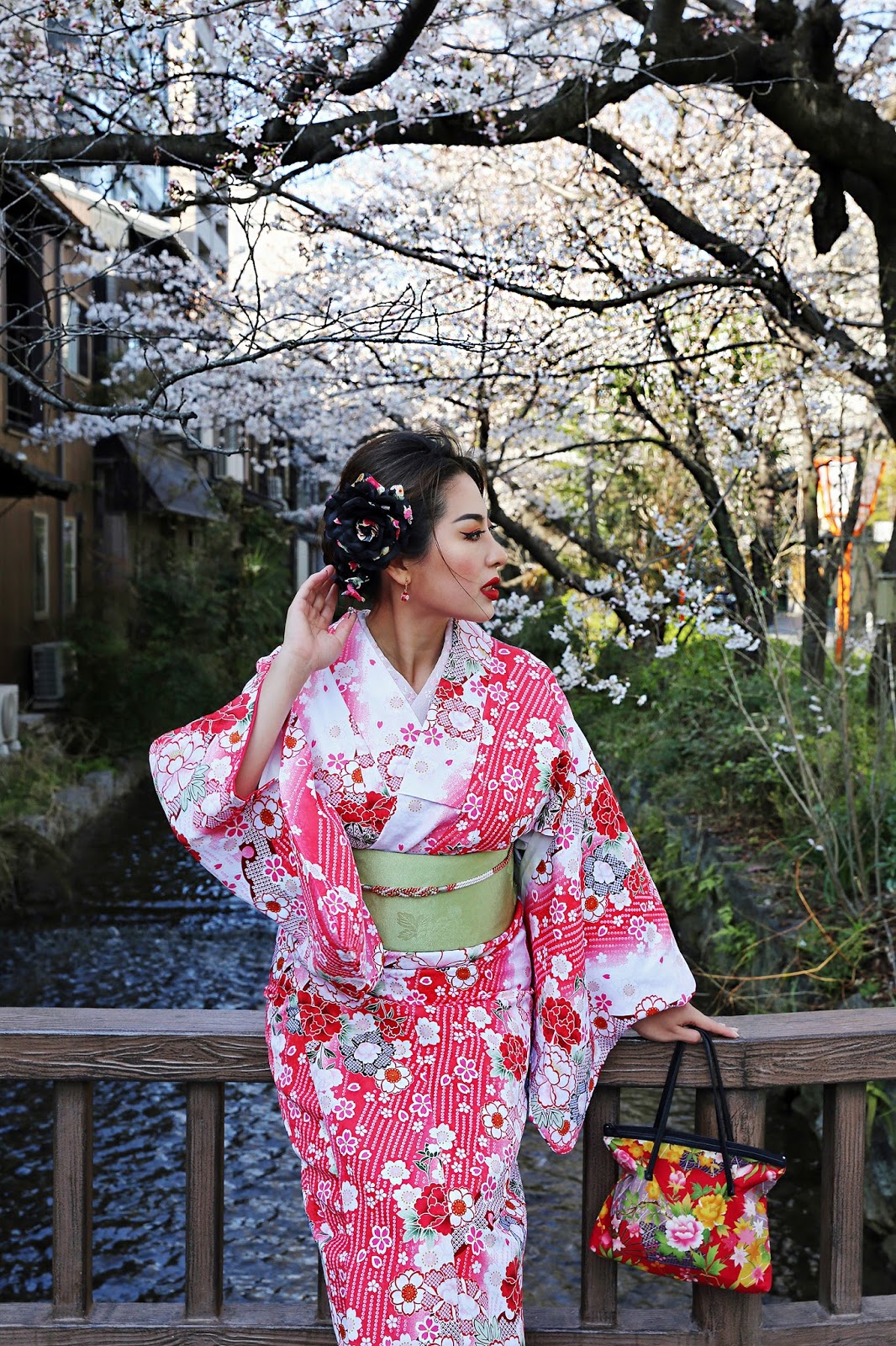 Kyoto, Japan: Wearing Kimono in the Geisha District of Gion | Posh