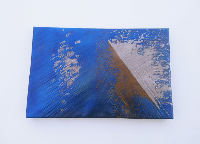 Siguiendo en azul del #titanio!  Titanium painting with electricity