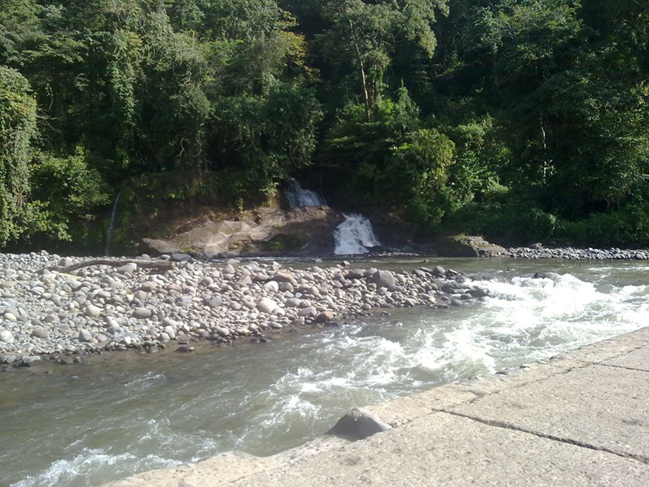 AQUI EL QUETZAL: Puente del Padre sobre el río Naranjo via Chibuj, El ...