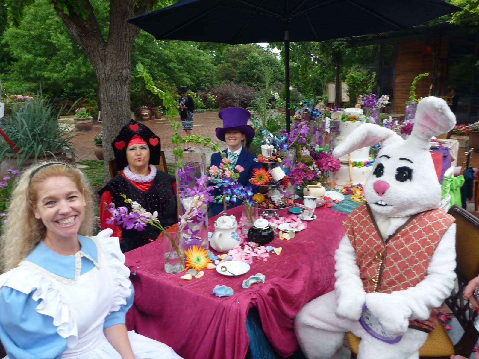 Mad Hatter S Tea Party 18B