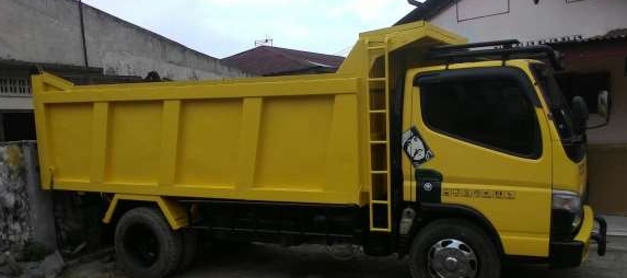 karoseri dump truk Jogjakarta-kuning belakang