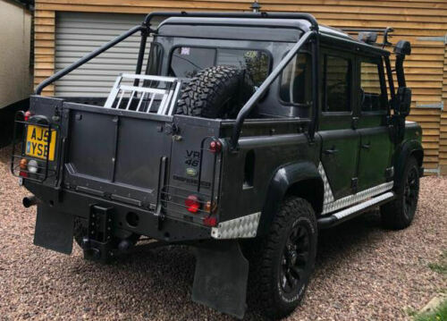 Landrover Defender Land Rover Defender 110 Td5 Tombraider 02 Excellent Condition