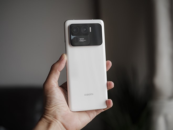 Xếp hạng điện thoại zoom “đỉnh“ nhất thị trường 5 Xep hang dien thoai chup anh zoom tot nhat thi truong xiaomi mi 11 ultra 1650341752 265 width660height495
