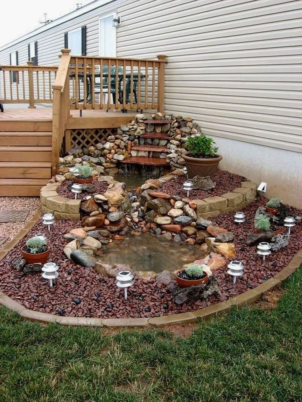 30+ Unordinary Water Feature Front Yard Backyard Landscaping Ideas