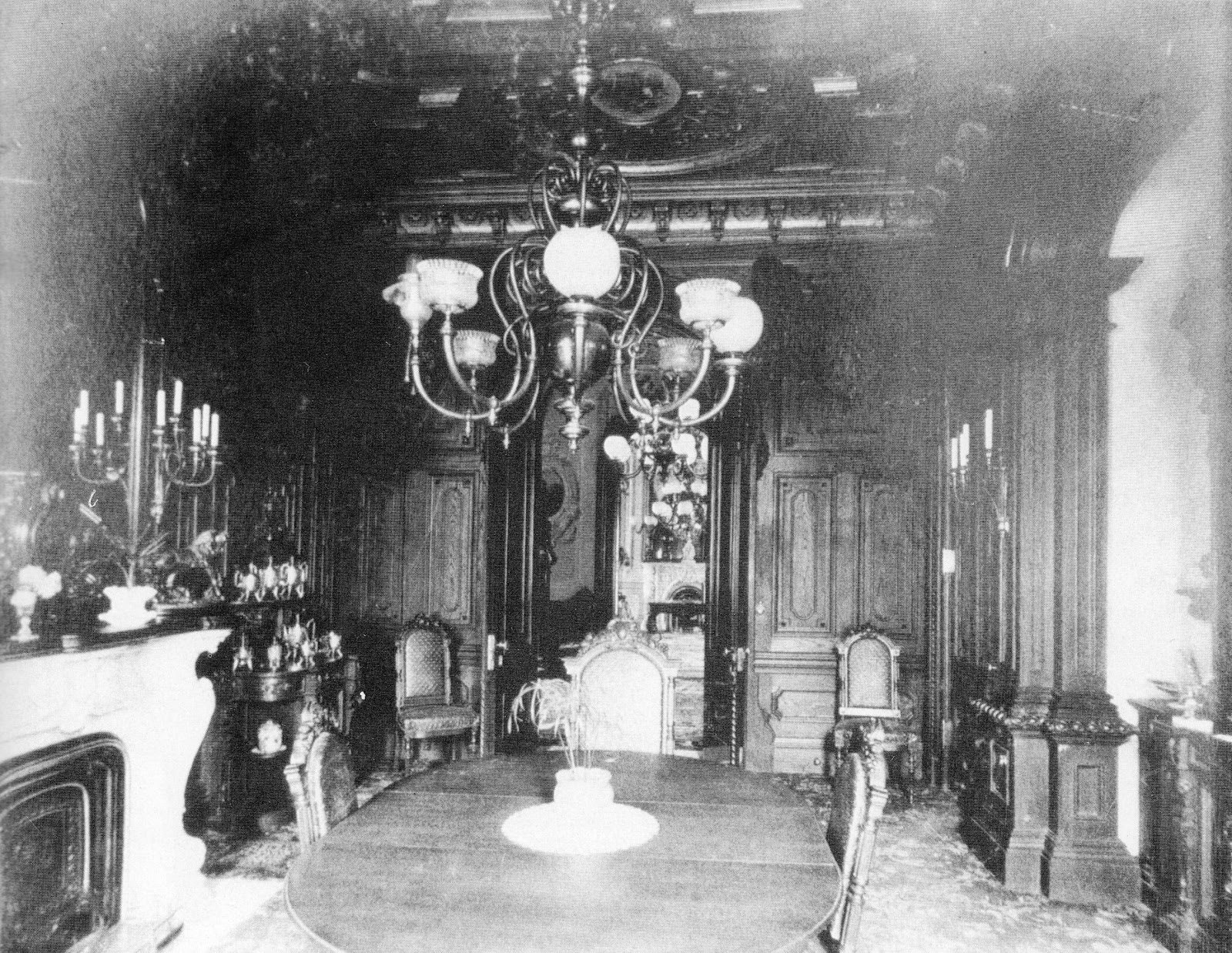 An Intimate Portrait of Home: Period Views of Domestic Interiors in