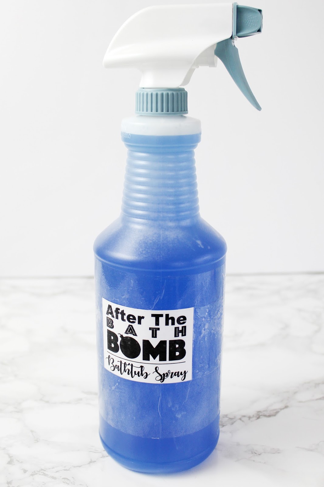Southern Mom Loves After the Bath Bomb Bathtub CleanUp Spray!