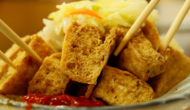 How Is Stinky Tofu Served?