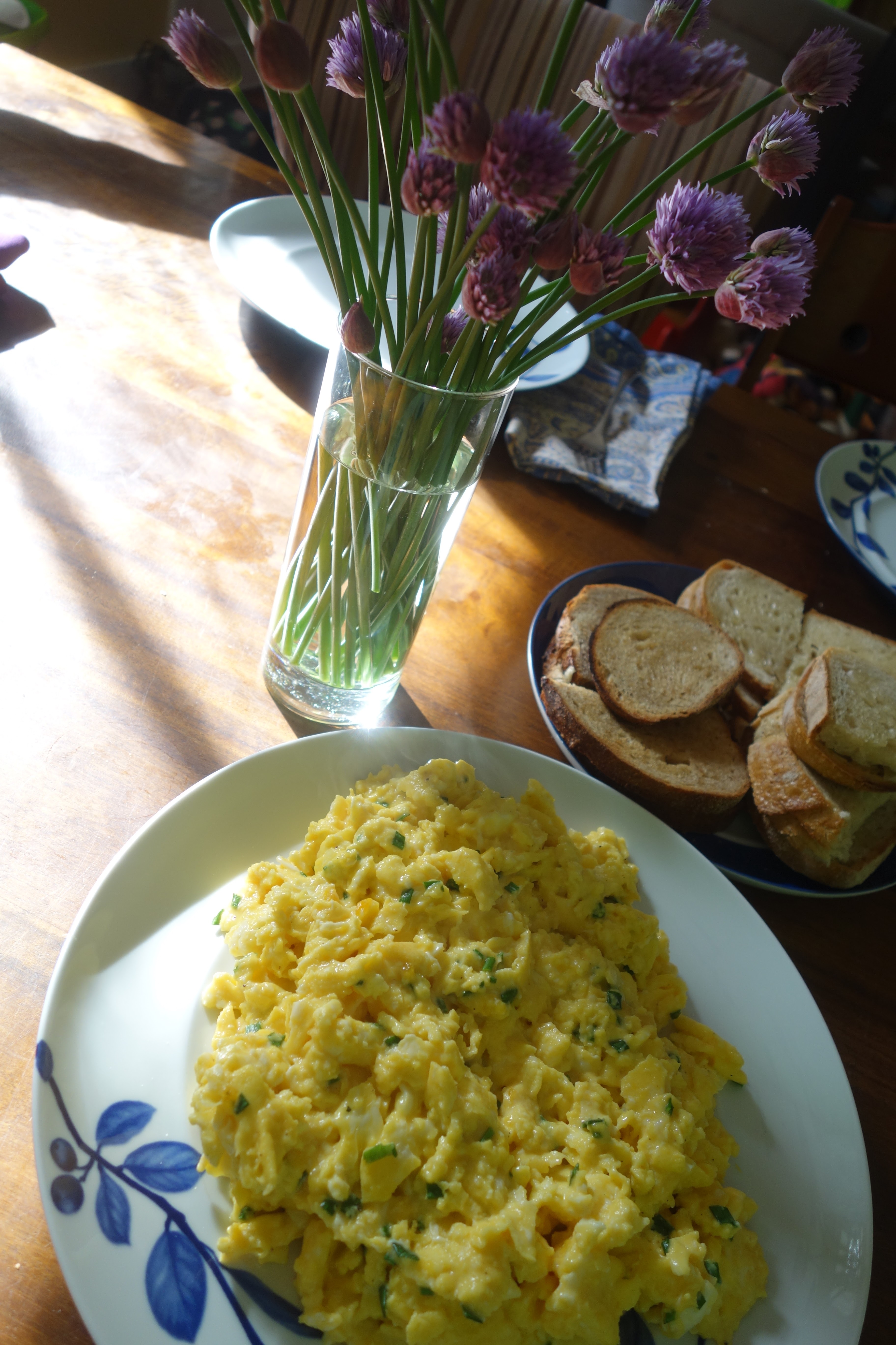 milk and blackberries Scrambled Eggs with Goat Cheese and Chives