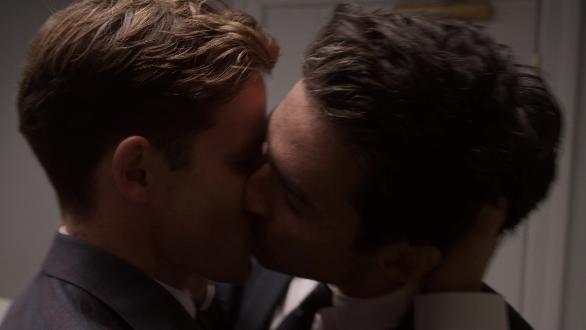 Jay Hayden & Lachlan Buchanan: Scena Gay.