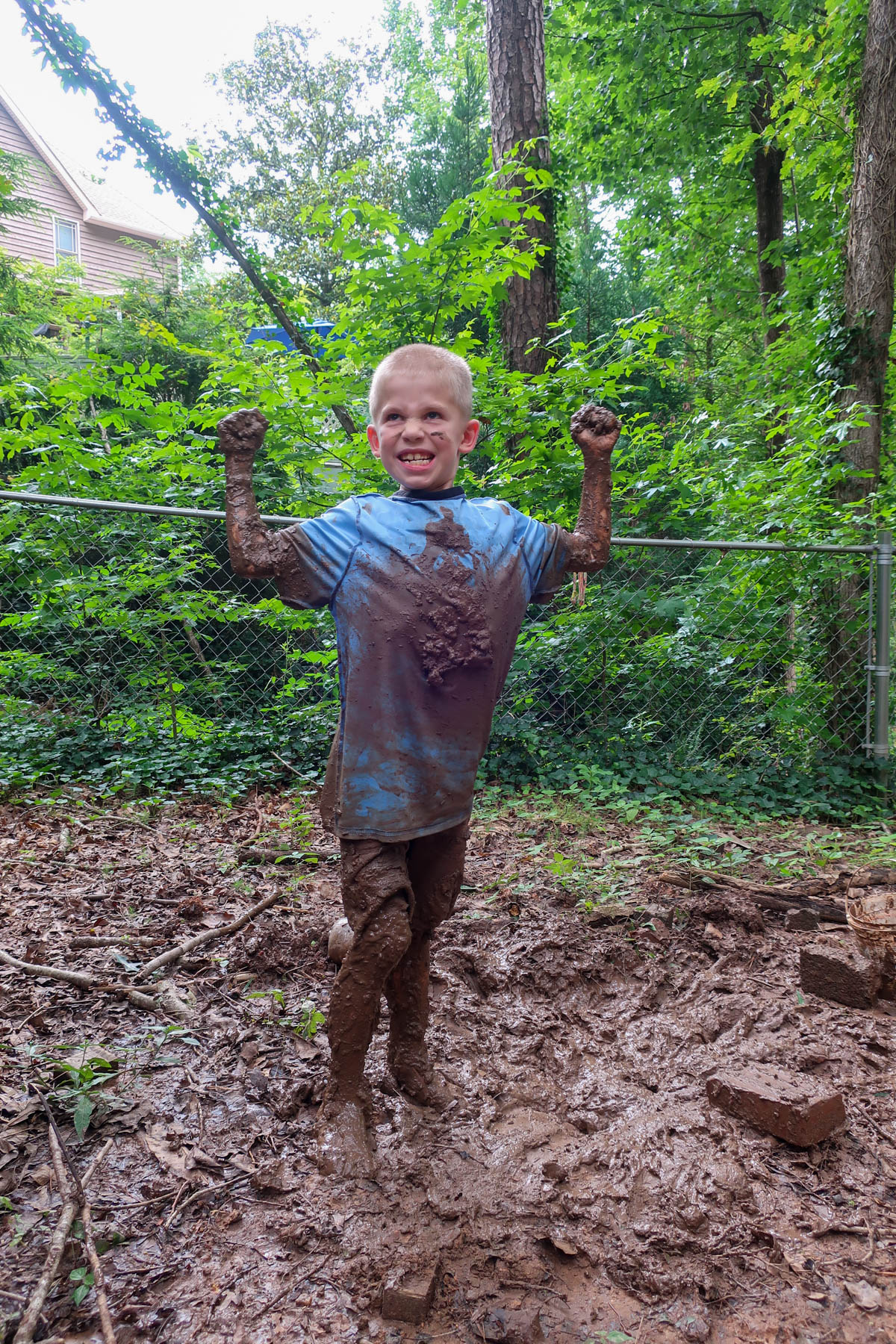 Heissatopia Mud, baths