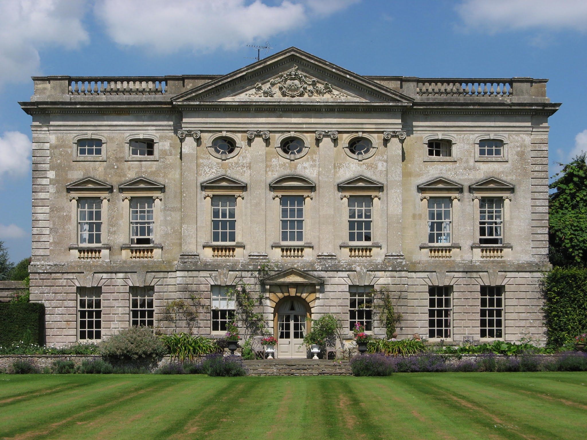 Landed families of Britain and Ireland About this project, and what's