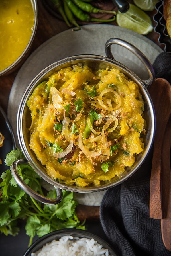 Kumror bhorta, mashed pumpkin recipe, food photography, food styling
