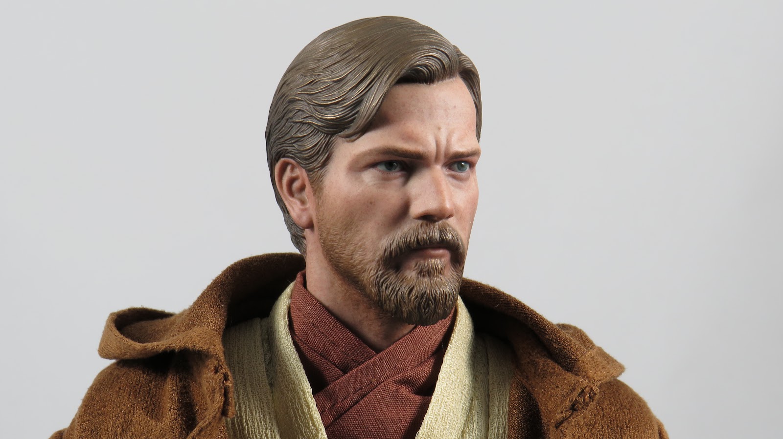 hot toys qui gon jinn