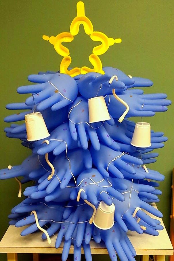 Creative Ideas For Christmas Decorations By A Hospital's Medical Staff - Dental Hygiene Christmas Tree