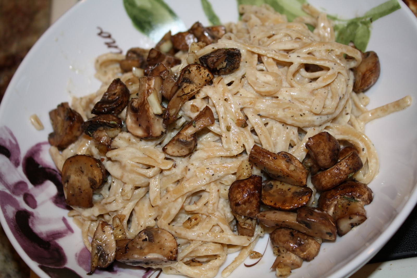 Jourdan Leigh in the kitchen Fettuccine Alfredo & Sides