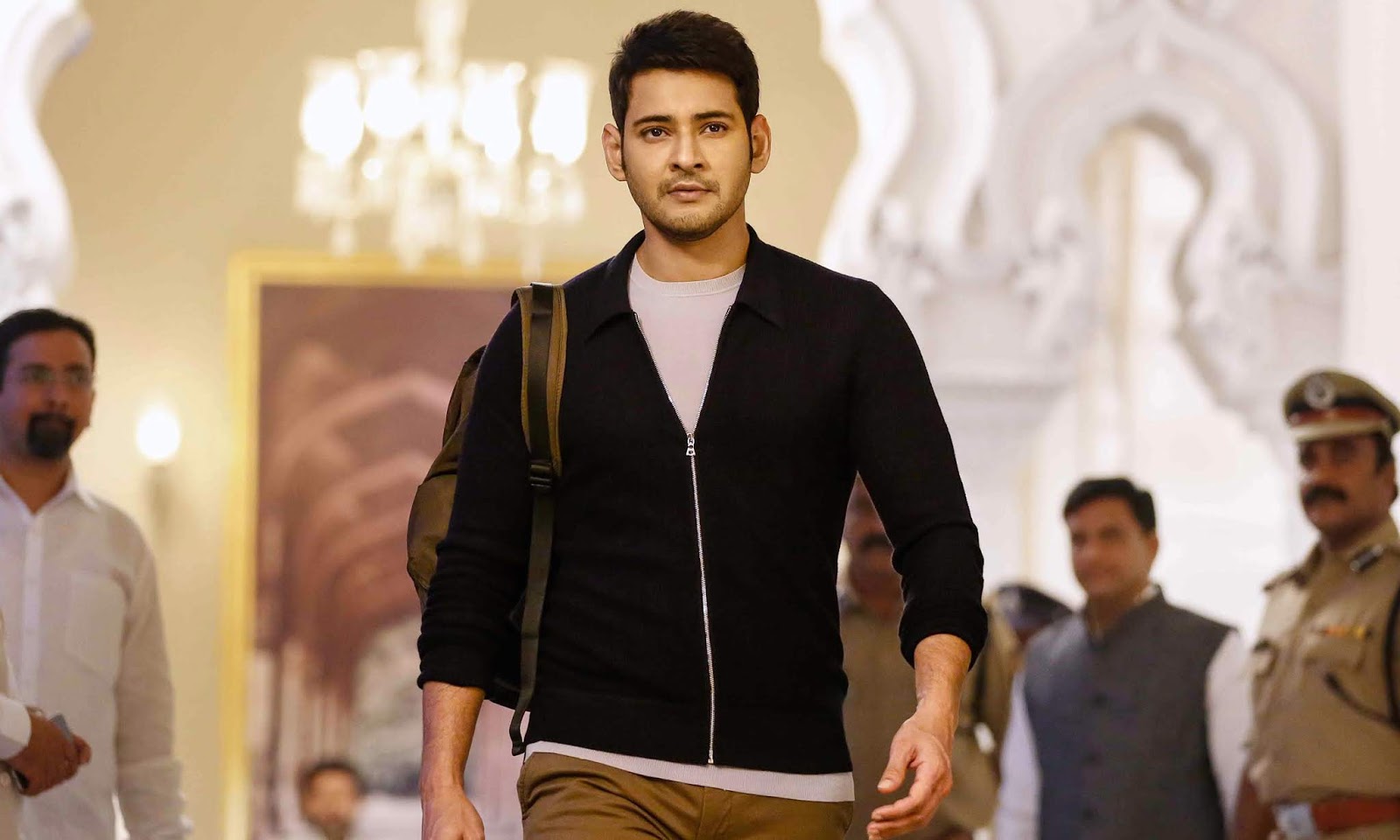 видение бхарата 2018. видение бхарата фильм 2018. Manasuku nachindhi фильм 2018. видение бхарата (bharat ane nenu) (2018). видение бхарата 2018.