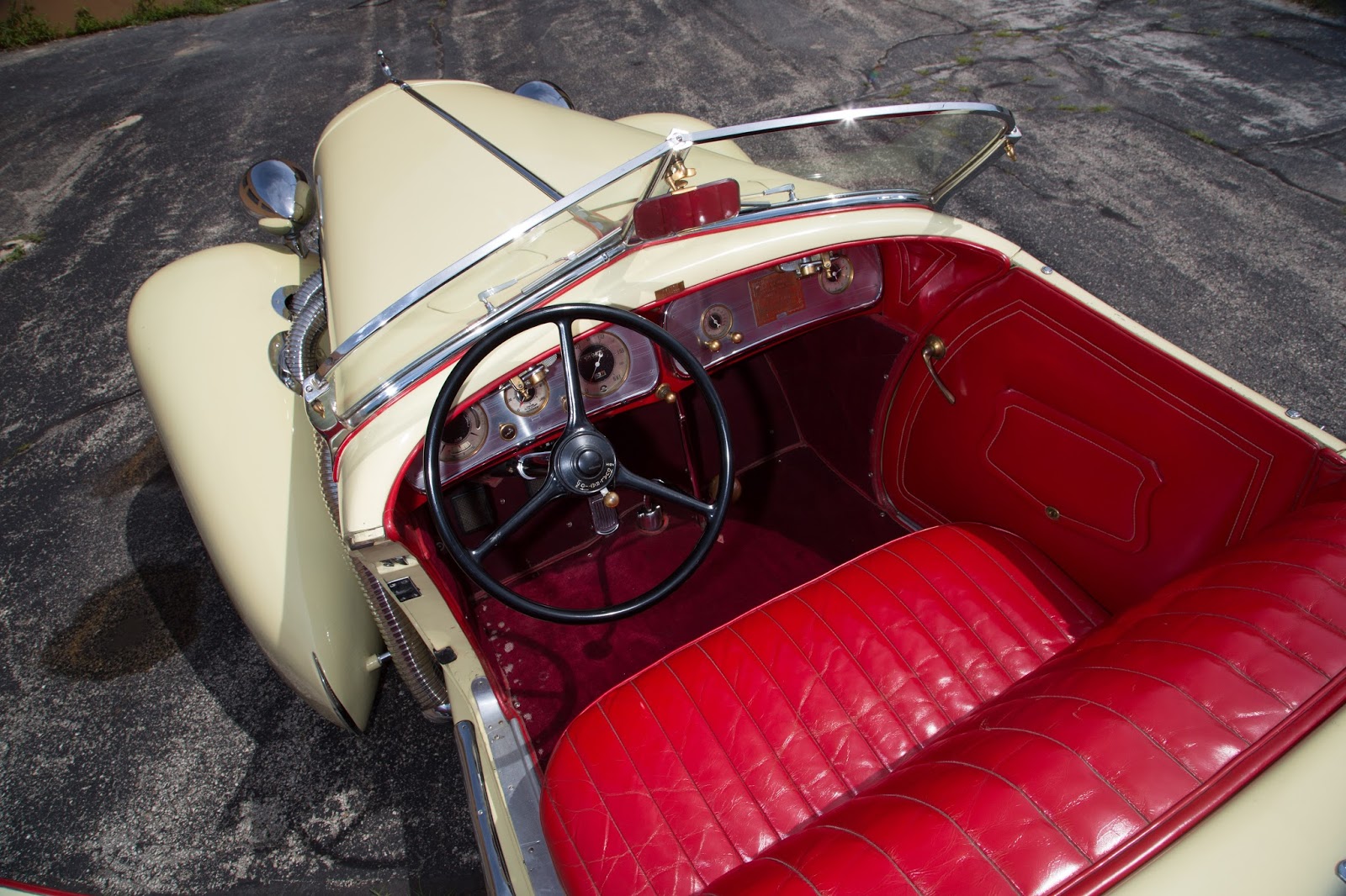 Auburn 851 SC Boattail Speedster 1935