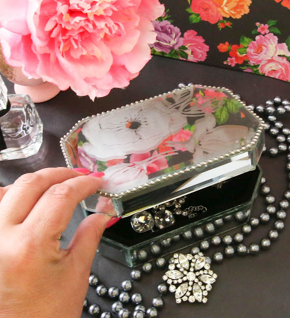 Etching with etchall® Etched Glass Mirrored Jewelry Box