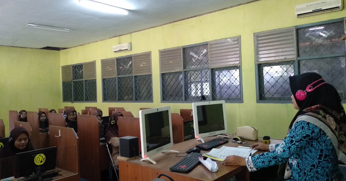 Laboratorium Bahasa SMA AL HIKMAH MUNCAR