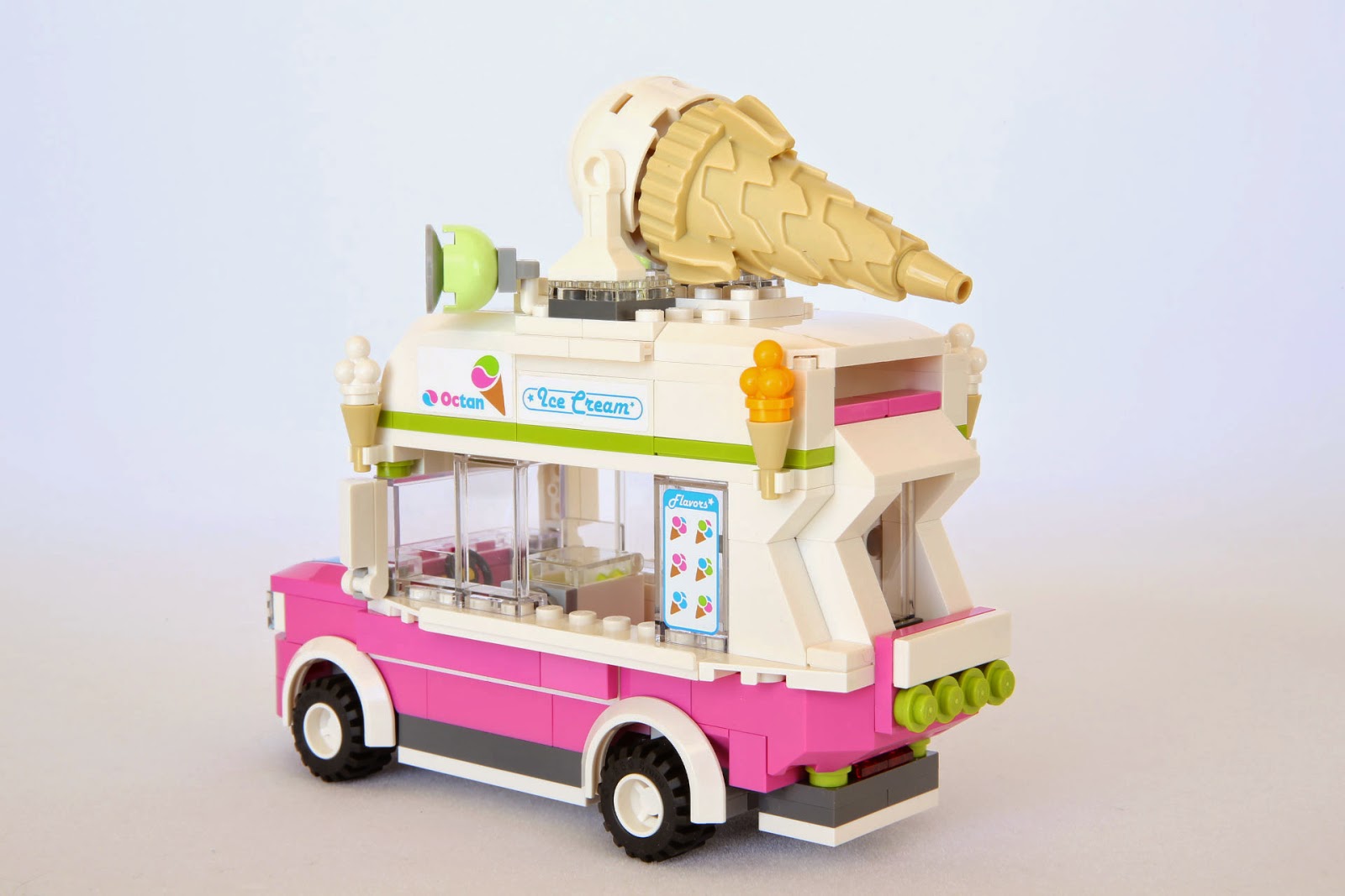 REVIEW LEGO Movie Ice Cream Machine The Test Pit