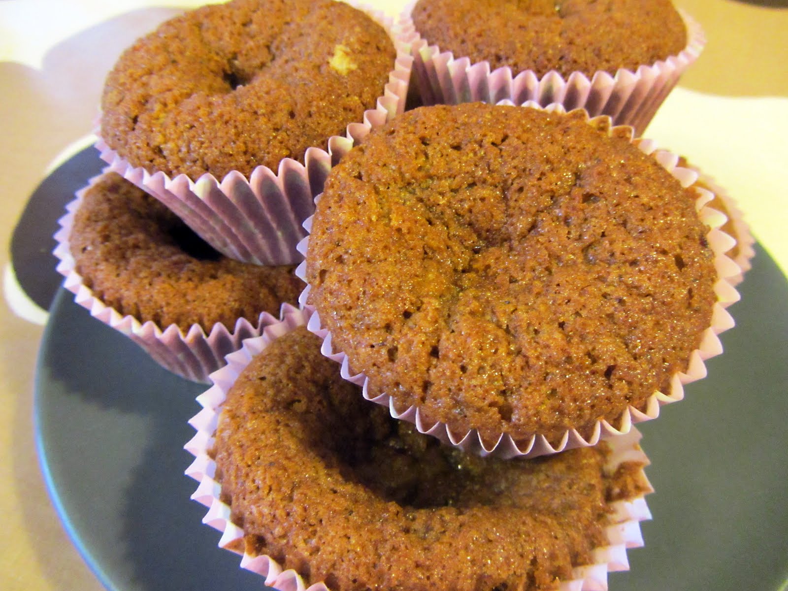 Här ska bakas 100 olika recept av MUFFINS Recept 4 Saftiga goda pepparkaksmuffins med