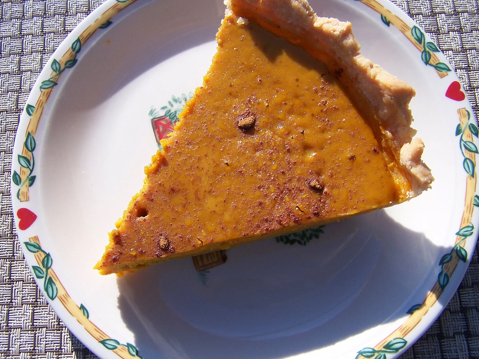 Organic Gluten Free Pumpkin Pie recipe, made with homemade winter