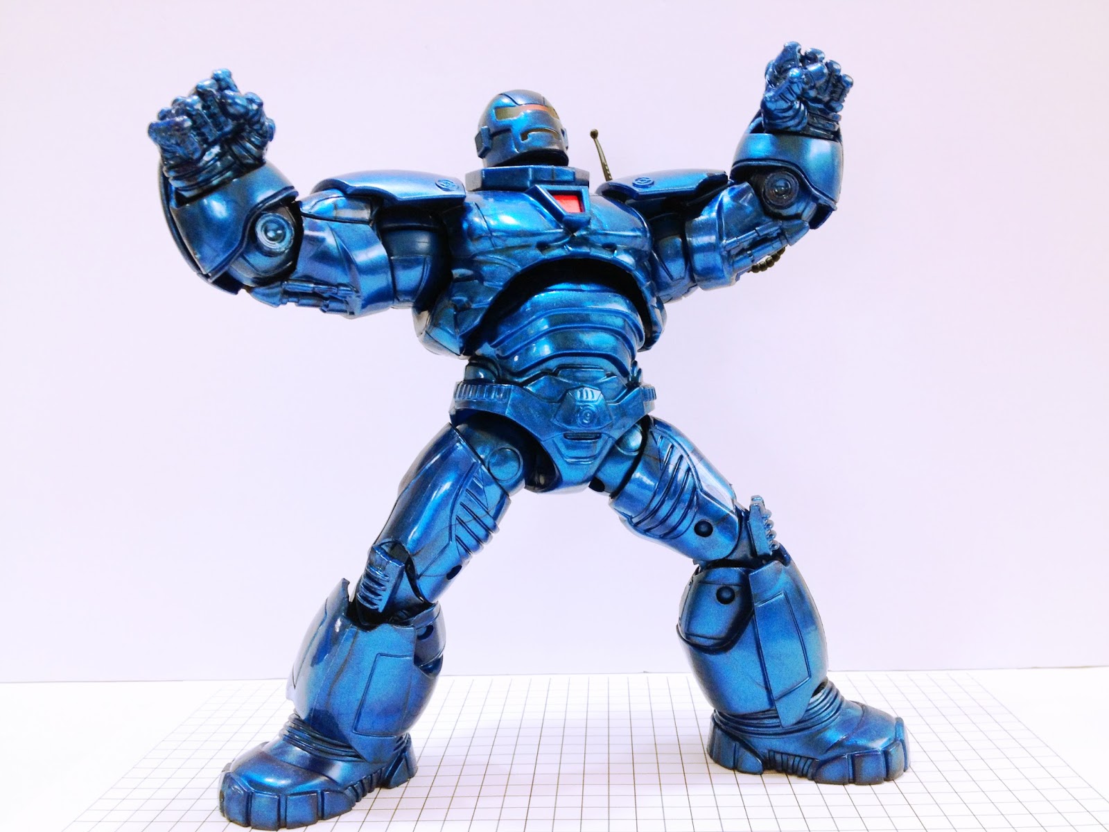 Combo's Action Figure Review Iron Monger (Marvel Legends)