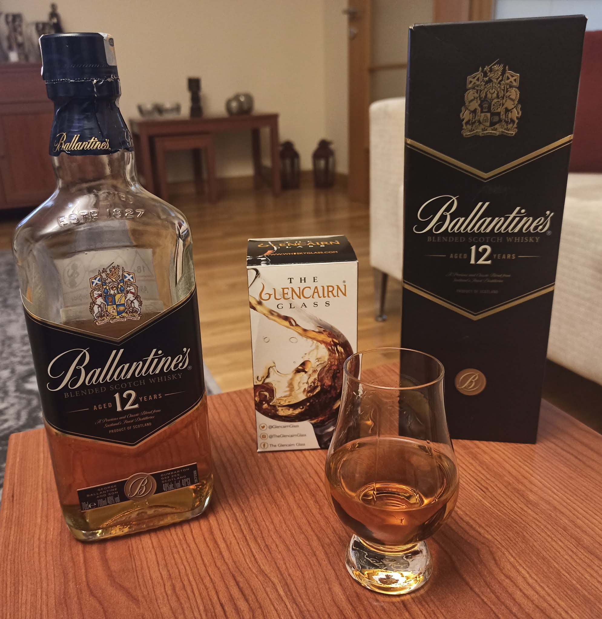 Ballantine's 12 İskoç Viskisi Değerlendirmesi ve Glencairn Viski Tadım