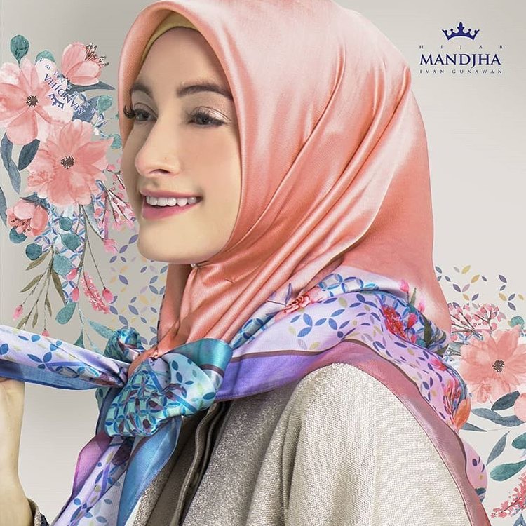 MANDJHA IVAN GUNAWAN KATALOG SILKY TOUCH MANDJHA IVAN GUNAWAN RAMADHAN