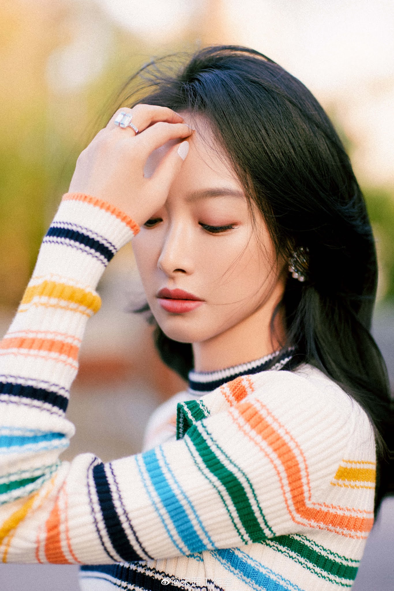 China Entertainment News: Song Qian poses for photo shoot