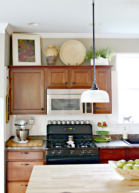 Removing kitchen cabinets