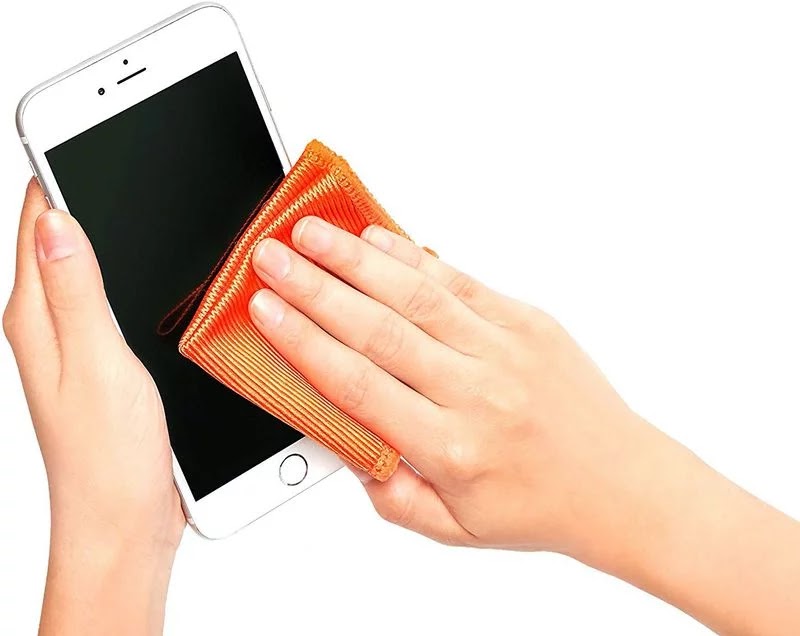 Tips Membersihkan Smartphone Agar Terhindar dari Virus Corona tips-membersihkan-smartphone-agar-terhindar-virus-corona