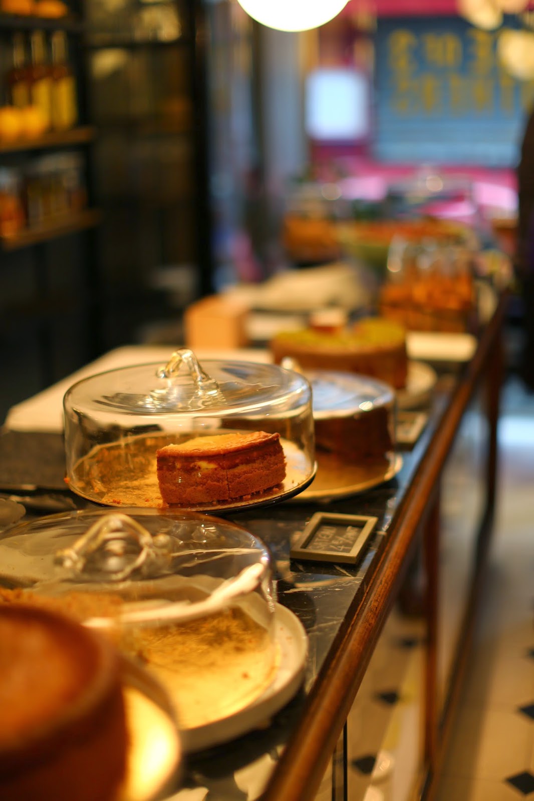 LOUISE PARIS La merveilleuse pâtisserie House of 3 brothers