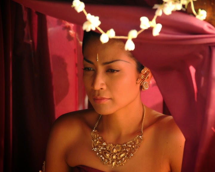 Tiara Kembalikan PUTERI GUNUNG LEDANG