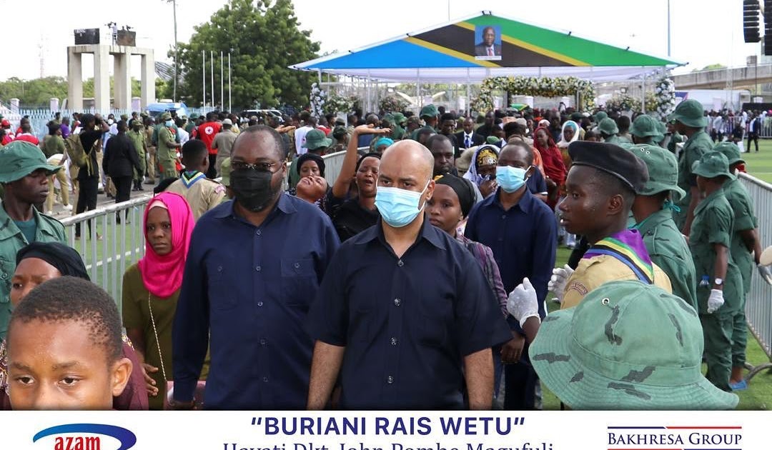 BOSI MKUBWA WA AZAM FC AUNGANA NA WATANZANIA WENGINE KUMUAGA ALIYEKUWA