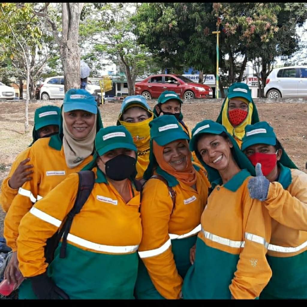 Pebão:No Dia do Gari, uma homenagem aos profissionais da limpeza.