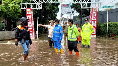 Banjir Rendam 22 Kelurahan di Jaksel, 840 Warga Mengungsi