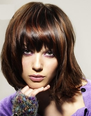 Beyond Fashion and Trends - The Elements of Style: Medium Layered Haircuts