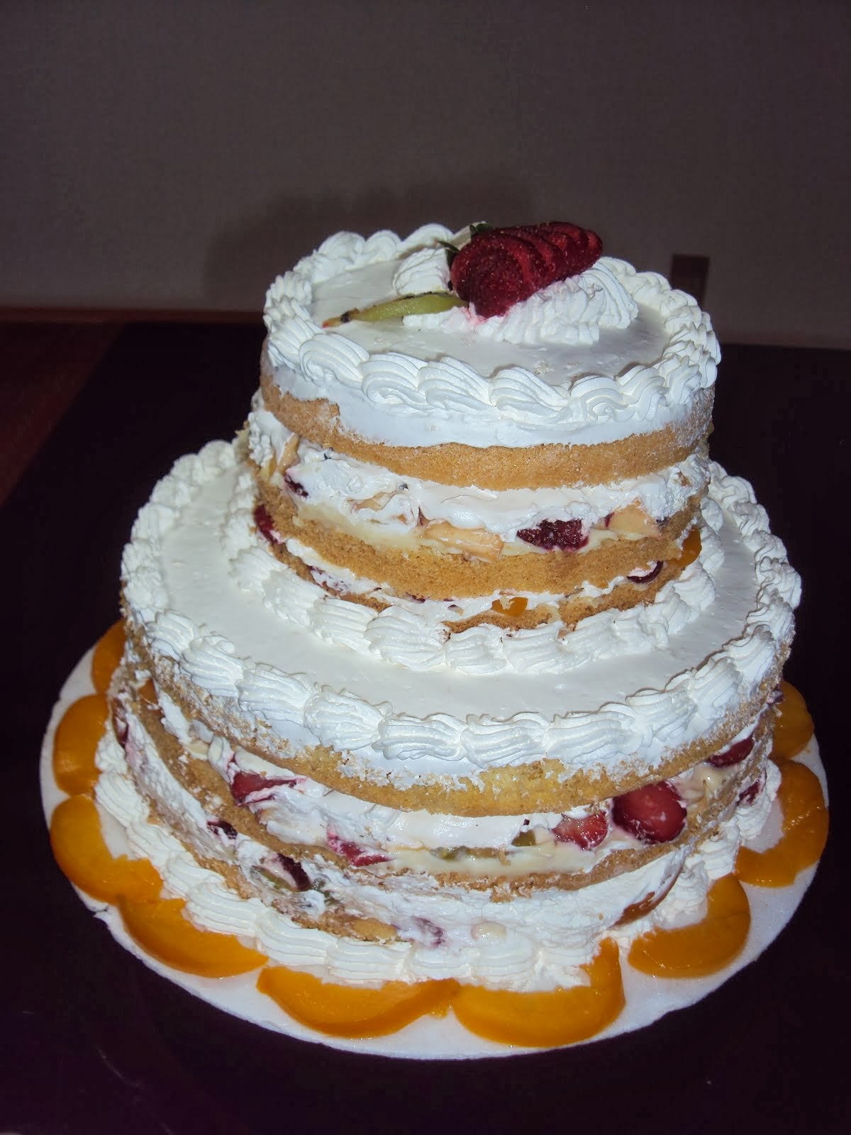 Naked cake ou bolo pelado